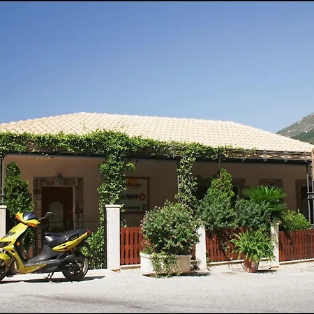 Baywatch Apartment Parga Exterior photo